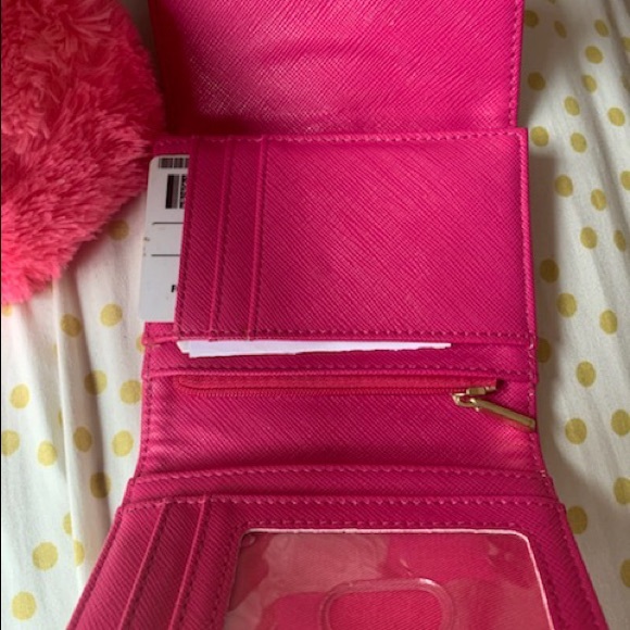 Wallet! - Picture 3 of 4